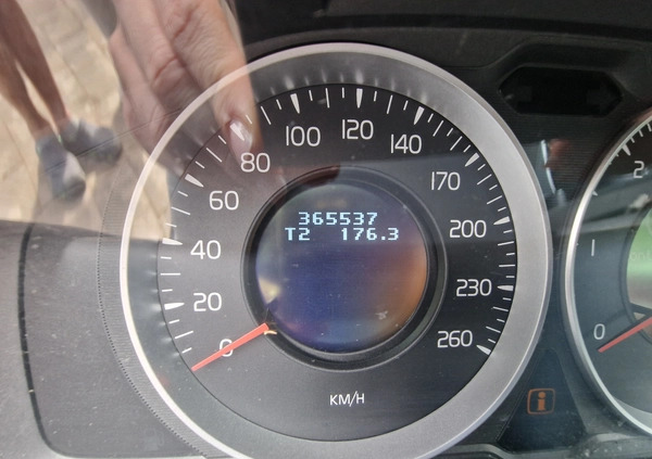 Volvo XC 60 cena 28000 przebieg: 365537, rok produkcji 2011 z Płock małe 172